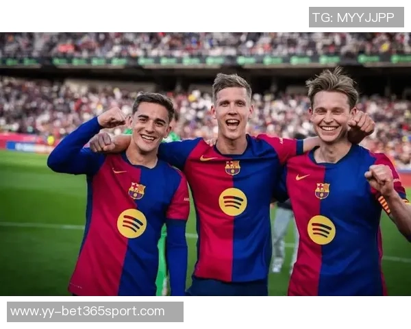 穆尼奥斯回应巴黎转会传闻称为巴萨巴黎皇马曼联效力是梦想