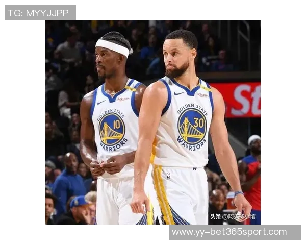 库里赞巴特勒重视关键时刻球队表现出色打出13-0的辉煌战绩 库里赞巴特勒重视关键时刻球队表现出色打出13-0的辉煌战绩