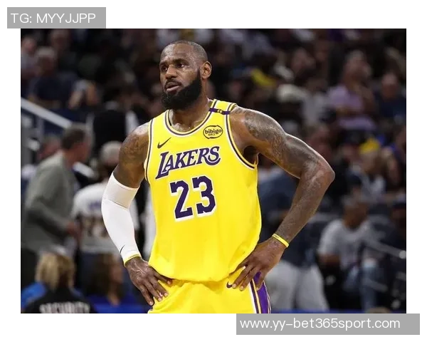 湖人前14场比赛揭示老詹复出后终结者角色的潜力与期待 湖人前14场比赛揭示老詹复出后终结者角色的潜力与期待